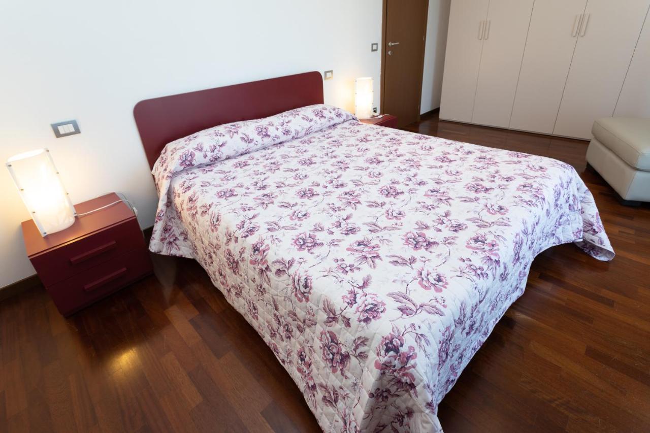 Apartamento Gli Angeli Asís Exterior foto